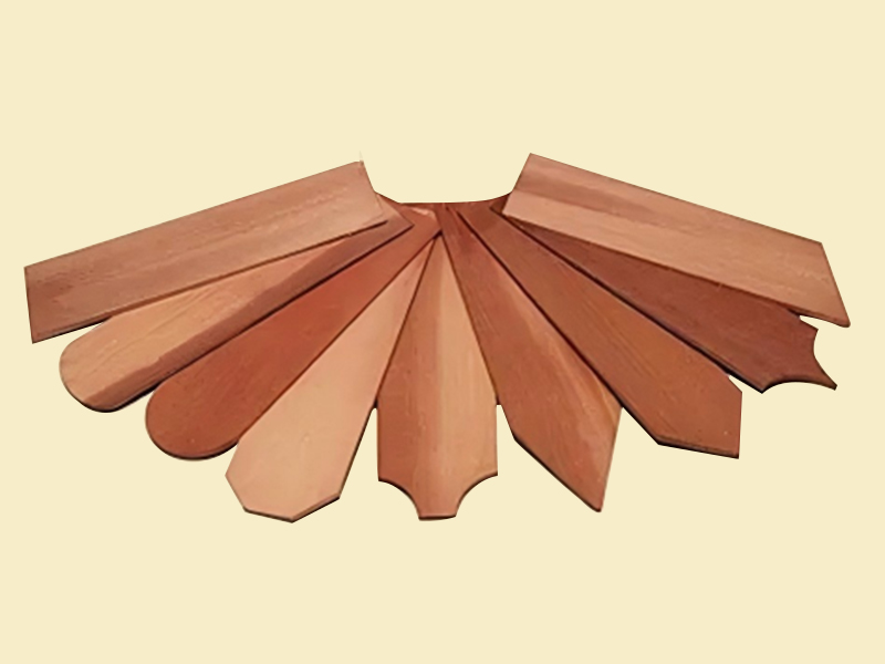 Kayap Cedar Merah